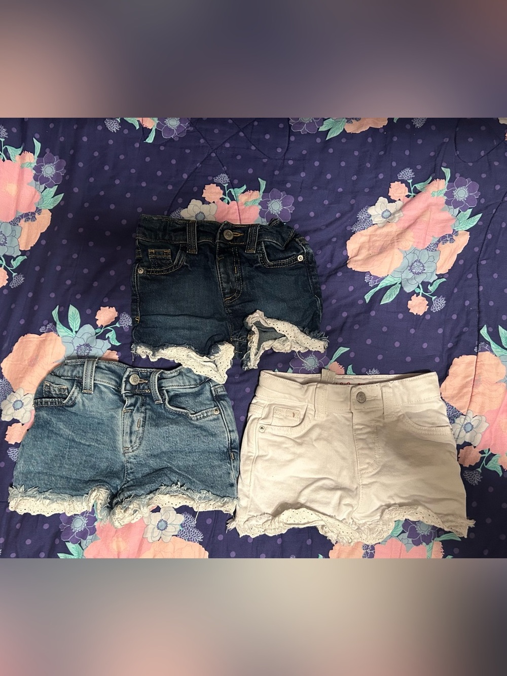 Toddler Girls' Lace-Trim Denim and Cream Shorts Set - 3-Pack